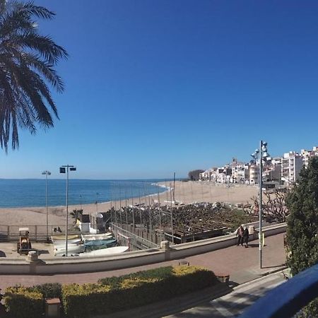 Beachfront Apartment With Private Parking سان بول ذي مار المظهر الخارجي الصورة